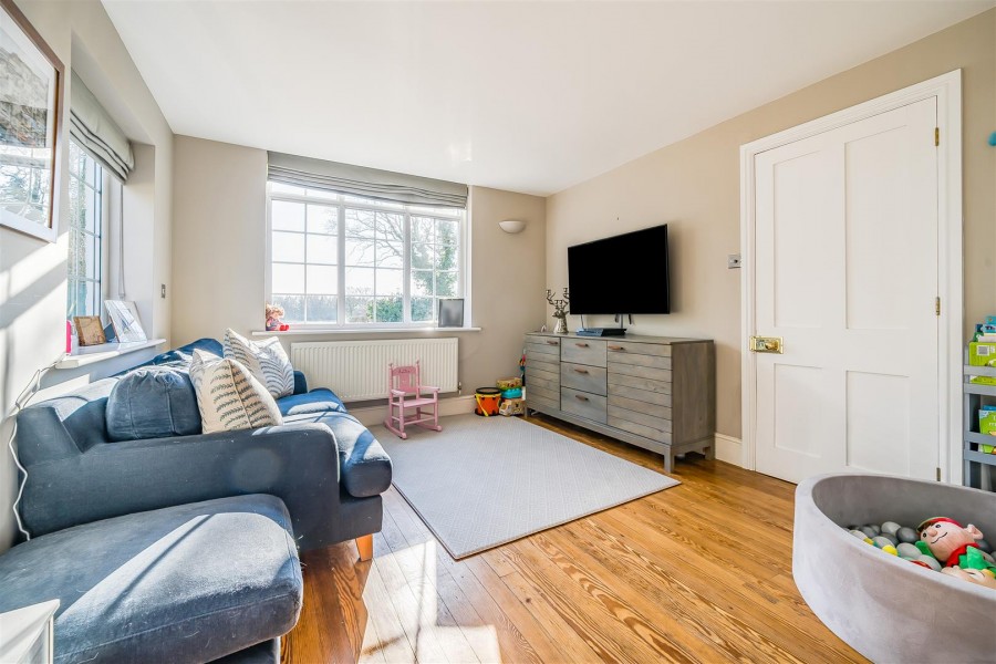 Images for Haines Hill, Twyford, Reading, Berkshire, RG10 EAID:wentworthapi BID:3