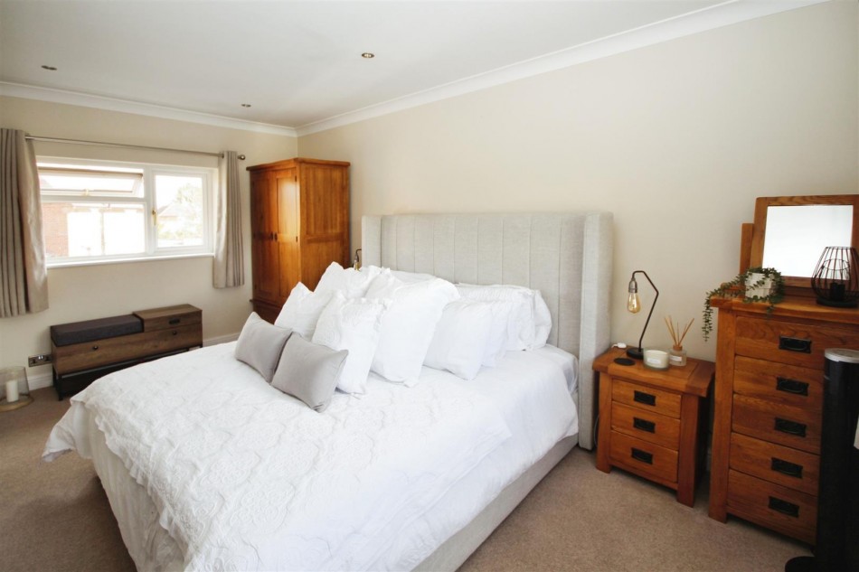 Images for Choseley Road, Knowl Hill, Reading, Berkshire, RG10 EAID:wentworthapi BID:3