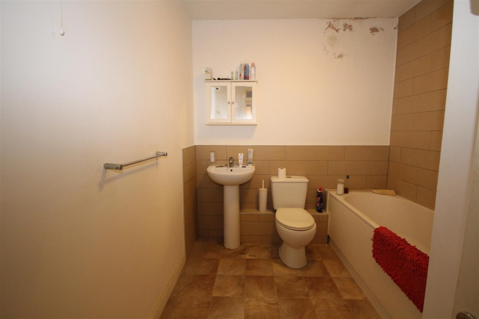 Images for Polehampton Close, Twyford, Reading EAID:wentworthapi BID:3