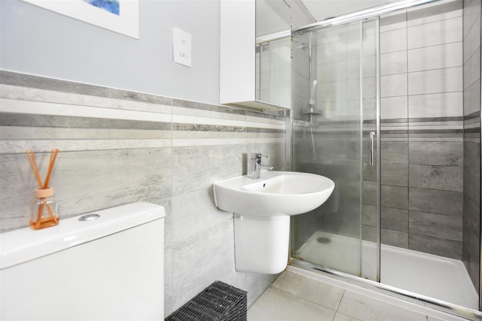 Images for Farmborough View, Bath Road EAID:wentworthapi BID:5