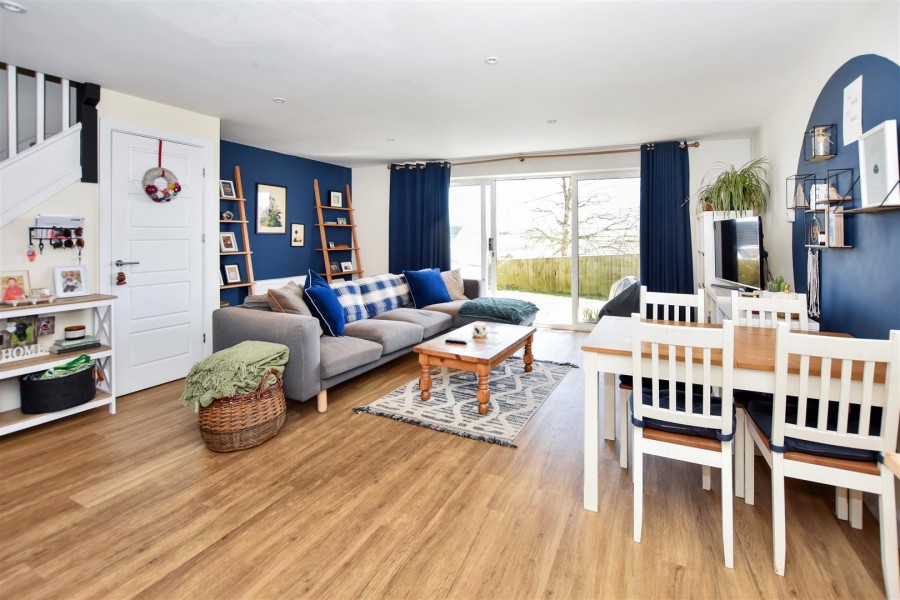 Images for Farmborough View, Bath Road EAID:wentworthapi BID:5