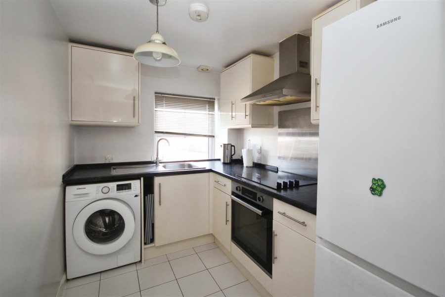 Images for The Grove, Twyford, Reading, Berkshire, RG10 EAID:wentworthapi BID:3