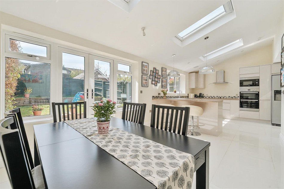 Images for Fidlers Walk, Wargrave, Reading, Berkshire, RG10 EAID:wentworthapi BID:3