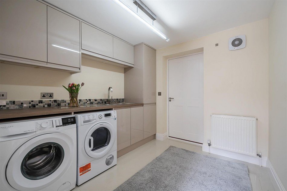 Images for Fidlers Walk, Wargrave, Reading, Berkshire, RG10 EAID:wentworthapi BID:3