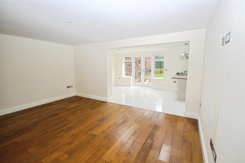 Images for Fidlers Walk, Wargrave, Reading, Berkshire, RG10 EAID:wentworthapi BID:3
