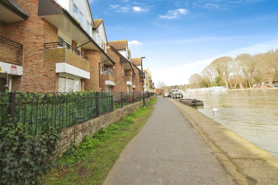 Images for De Montfort Road, Reading EAID:wentworthapi BID:3