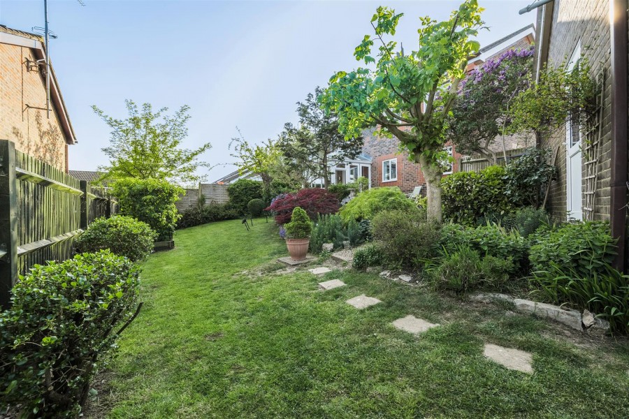 Images for Broad Hinton, Twyford, Reading, Berkshire, RG10 EAID:wentworthapi BID:3