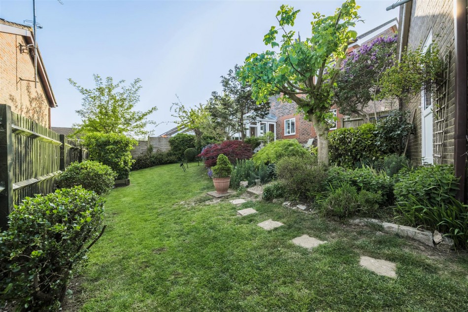 Images for Broad Hinton, Twyford, Reading, Berkshire, RG10 EAID:wentworthapi BID:3