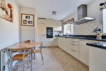 Images for Broad Hinton, Twyford, Reading, Berkshire, RG10