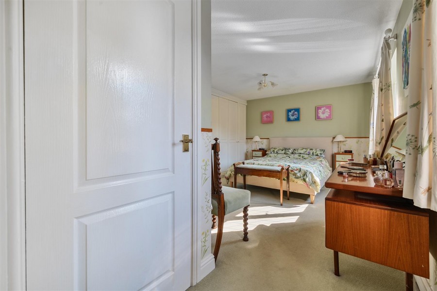 Images for Broad Hinton, Twyford, Reading, Berkshire, RG10 EAID:wentworthapi BID:3