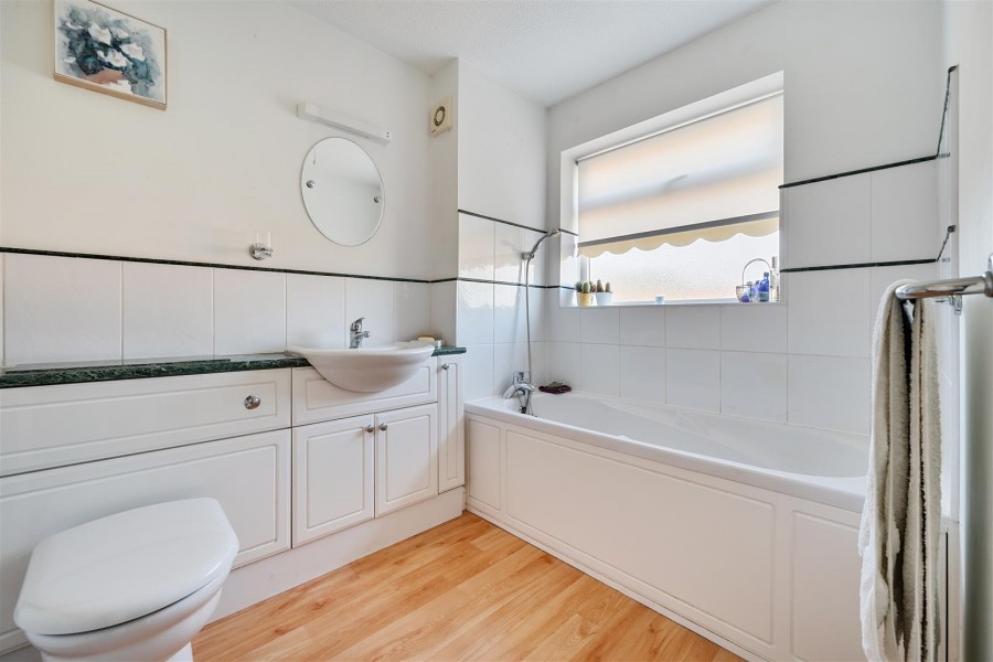 Images for Broad Hinton, Twyford, Reading, Berkshire, RG10 EAID:wentworthapi BID:3