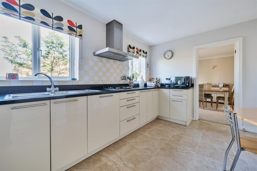 Images for Broad Hinton, Twyford, Reading, Berkshire, RG10 EAID:wentworthapi BID:3