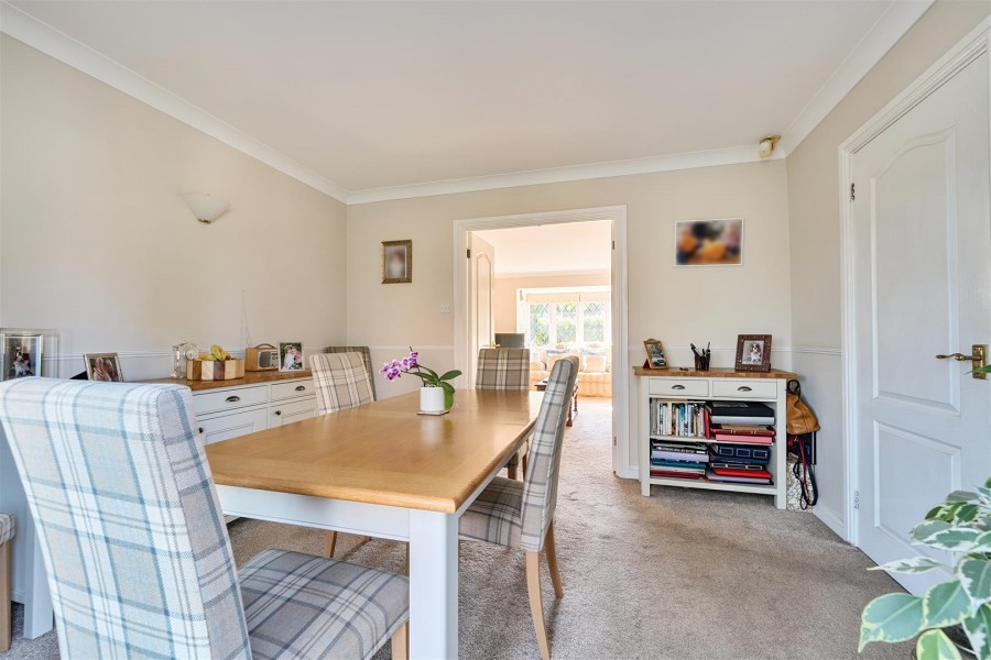 Images for Broad Hinton, Twyford, Reading, Berkshire, RG10 EAID:wentworthapi BID:3