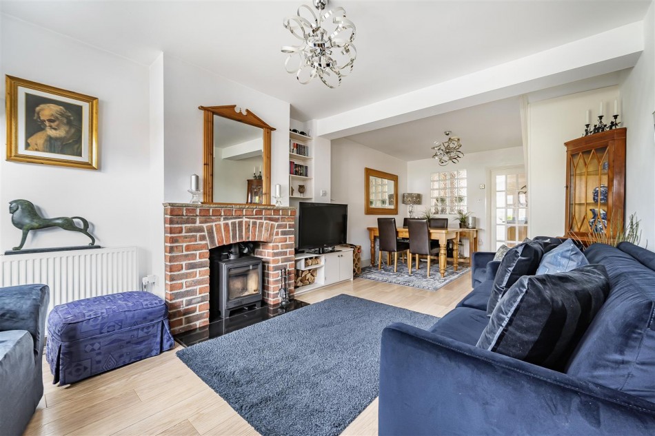 Images for Victoria Road, Wargrave, Reading, Berkshire, RG10 EAID:wentworthapi BID:3