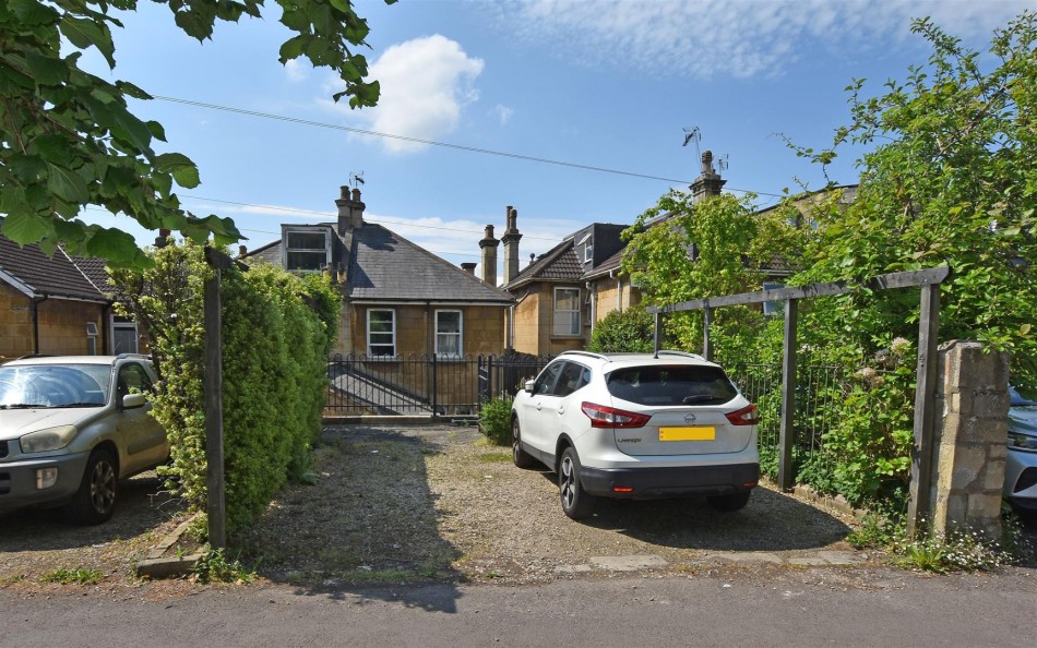 Images for Crescent Gardens, Bath EAID:wentworthapi BID:5