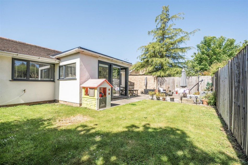 Images for Pine Grove, Twyford, Reading, Berkshire, RG10 EAID:wentworthapi BID:3