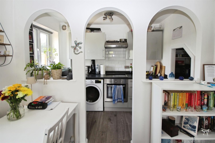 Images for Broad Hinton, Twyford, Reading, Berkshirem RG10 EAID:wentworthapi BID:6