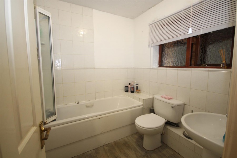 Images for Polehampton Close, Twyford, Reading EAID:wentworthapi BID:3