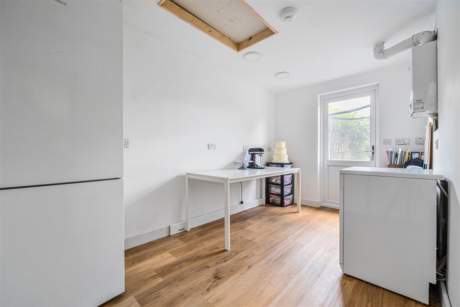 Images for Gooch Close, Twyford, Reading, Berkshire, RG10 EAID:wentworthapi BID:3