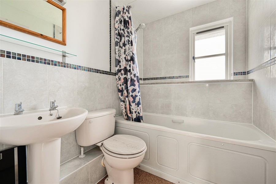 Images for Gooch Close, Twyford, Reading, Berkshire, RG10 EAID:wentworthapi BID:3