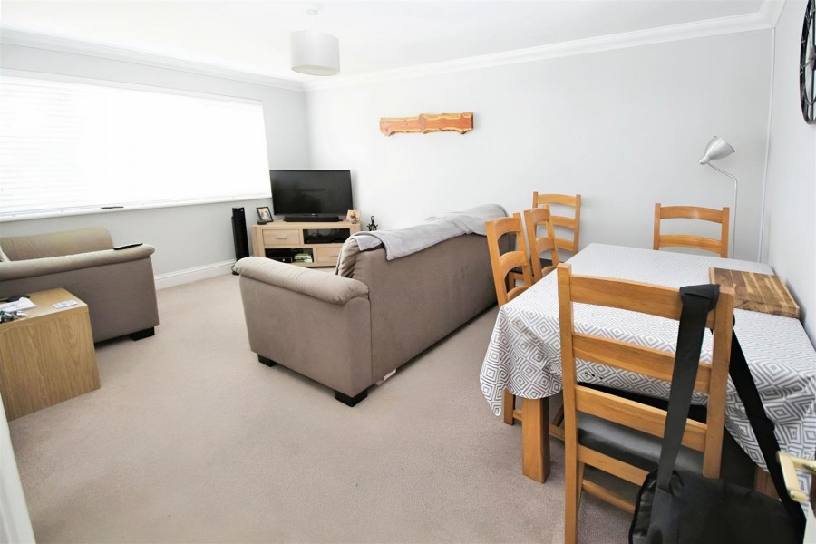 Images for Longfield Road, Twyford, Reading, Berkshire, RG10 EAID:wentworthapi BID:3