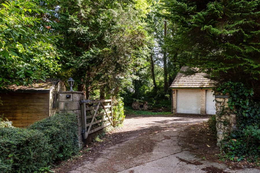 Images for Washwell, Box, Corsham EAID:wentworthapi BID:5