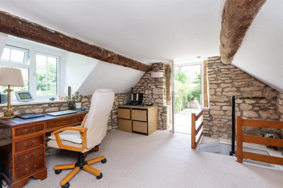 Images for Washwell, Box, Corsham EAID:wentworthapi BID:5