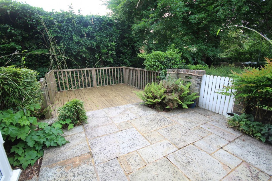 Images for Hill Lands, Wargrave, Reading EAID:wentworthapi BID:3