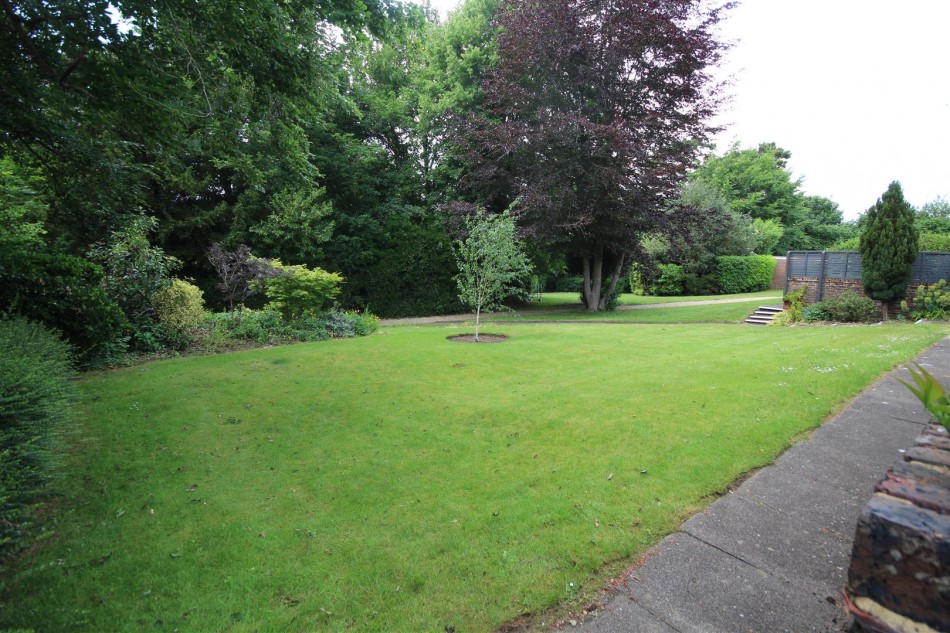 Images for Hill Lands, Wargrave, Reading EAID:wentworthapi BID:3