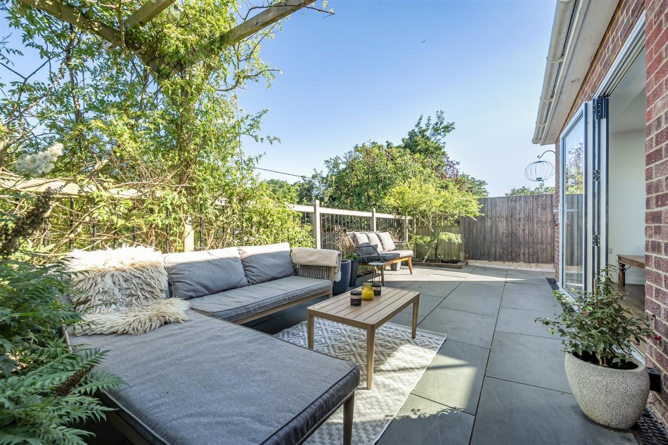 Images for Middlefields, Ruscombe, Reading, Berkshire, RG10 EAID:wentworthapi BID:3