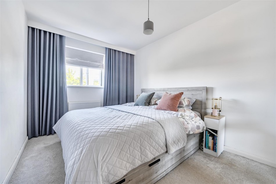 Images for Middlefields, Ruscombe, Reading, Berkshire, RG10 EAID:wentworthapi BID:3