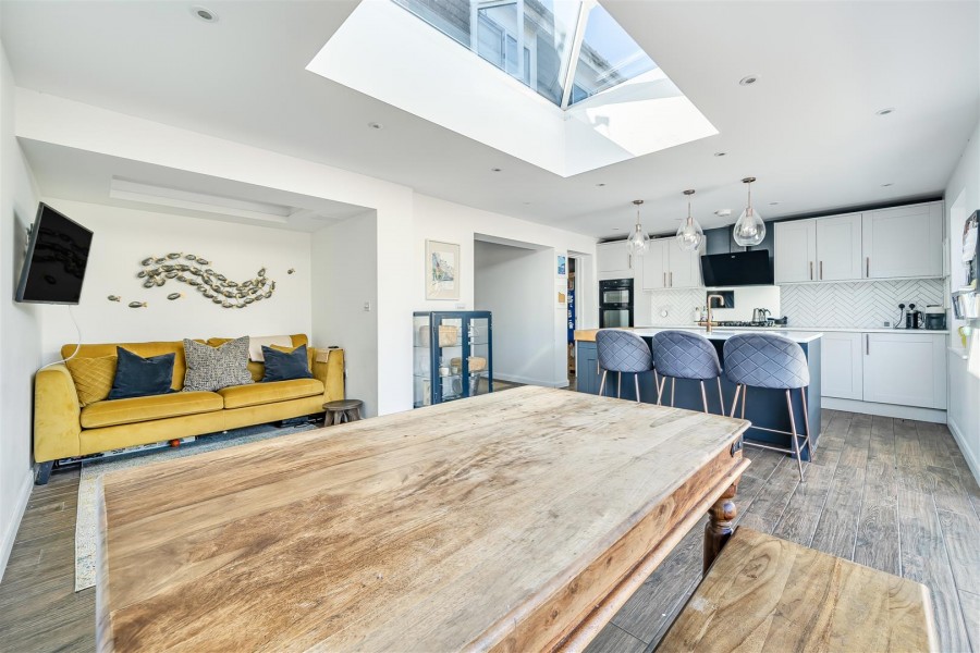Images for Middlefields, Ruscombe, Reading, Berkshire, RG10 EAID:wentworthapi BID:3