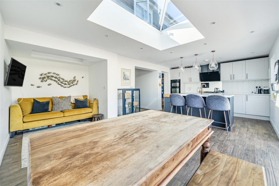 Images for Middlefields, Ruscombe, Reading, Berkshire, RG10 EAID:wentworthapi BID:3