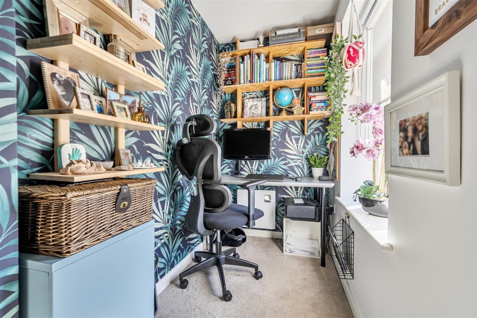 Images for Middlefields, Ruscombe, Reading, Berkshire, RG10 EAID:wentworthapi BID:3