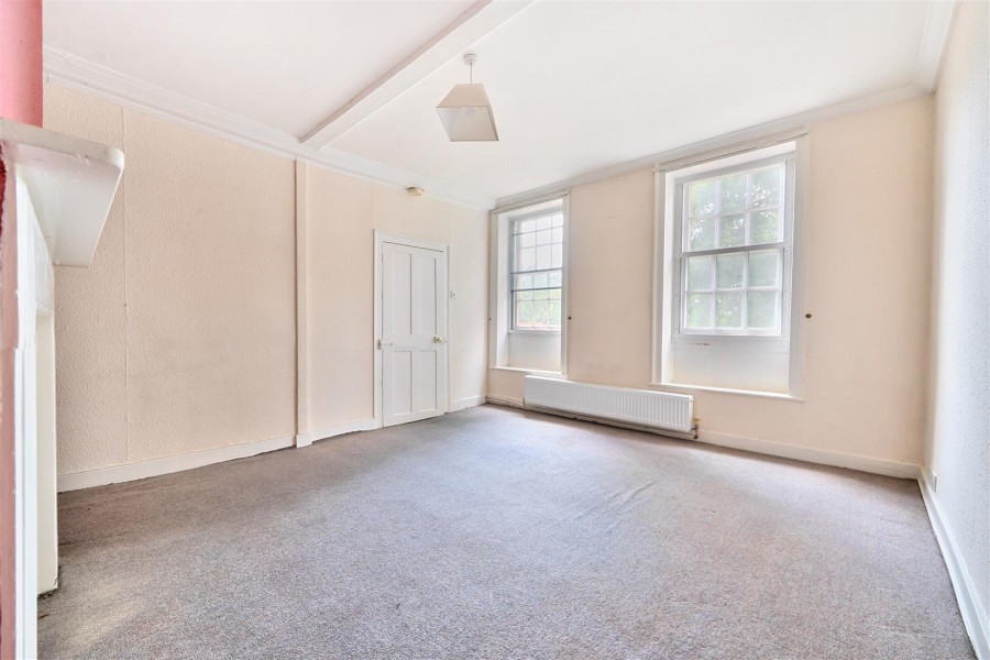 Images for 41 High Street, Twyford, Reading, Berkshire, RG10 EAID:wentworthapi BID:3