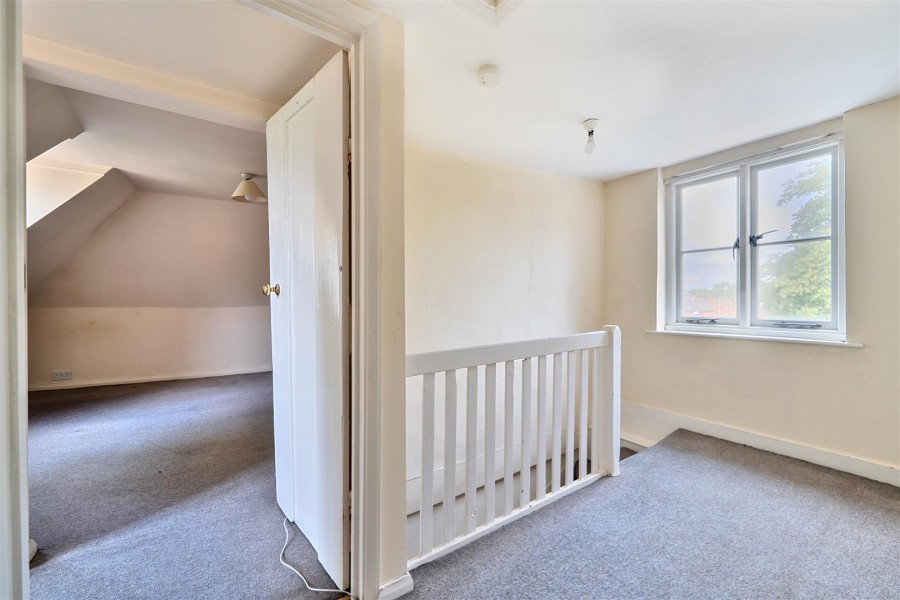 Images for 41 High Street, Twyford, Reading, Berkshire, RG10 EAID:wentworthapi BID:3