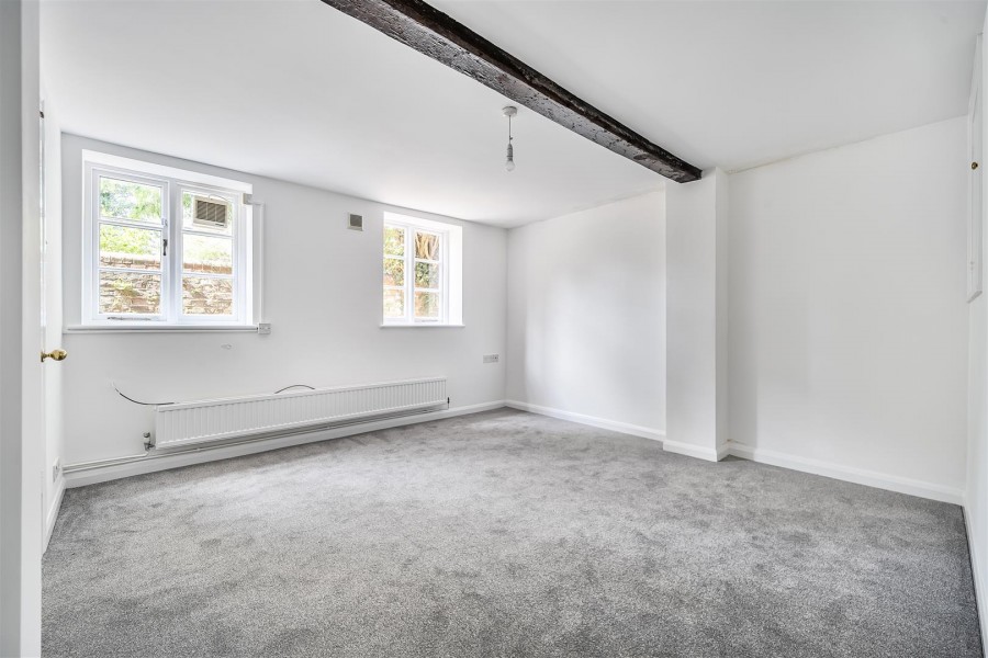 Images for 41 High Street, Twyford, Reading, Berkshire, RG10 EAID:wentworthapi BID:3