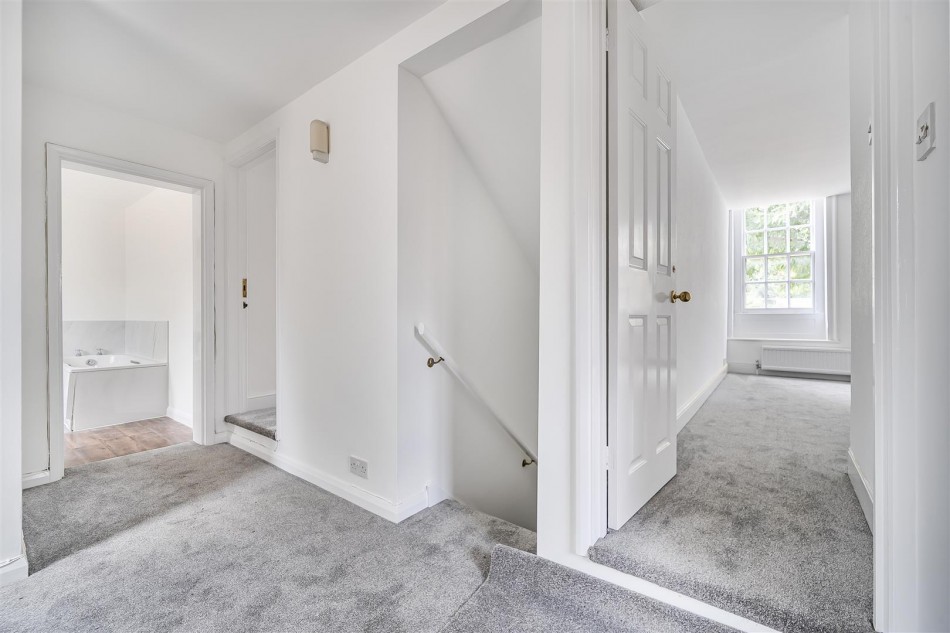 Images for 41 High Street, Twyford, Reading, Berkshire, RG10 EAID:wentworthapi BID:3