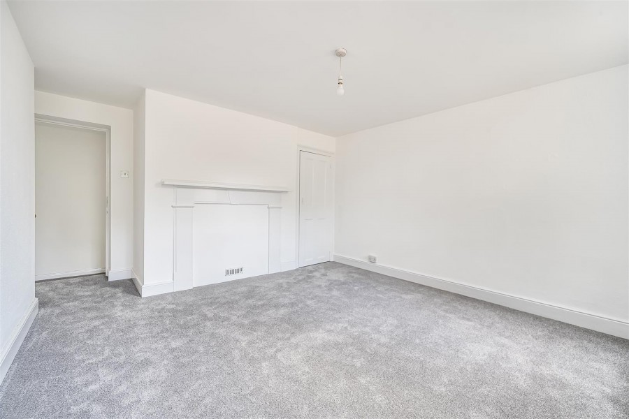 Images for 41 High Street, Twyford, Reading, Berkshire, RG10 EAID:wentworthapi BID:3