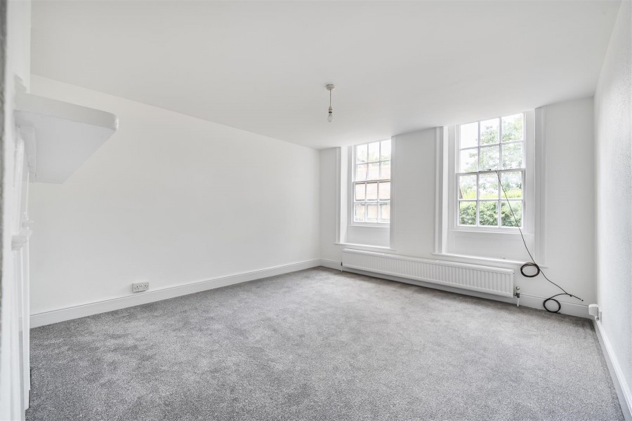 Images for 41 High Street, Twyford, Reading, Berkshire, RG10 EAID:wentworthapi BID:3