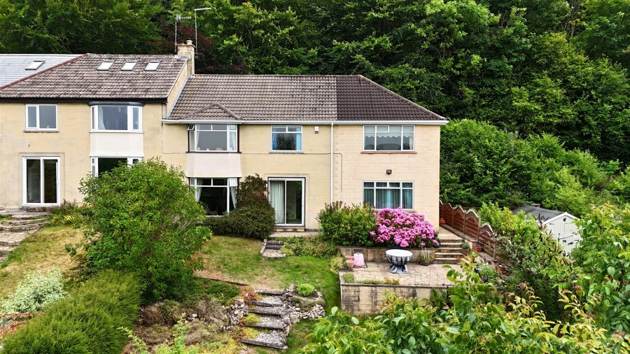 Images for Kingsdown, Corsham EAID:wentworthapi BID:5