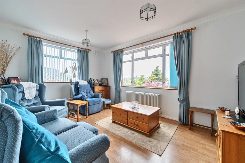 Images for Kingsdown, Corsham EAID:wentworthapi BID:5