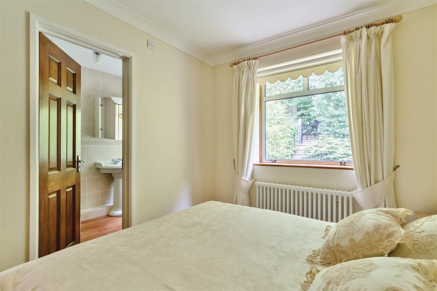 Images for Kingsdown, Corsham EAID:wentworthapi BID:5