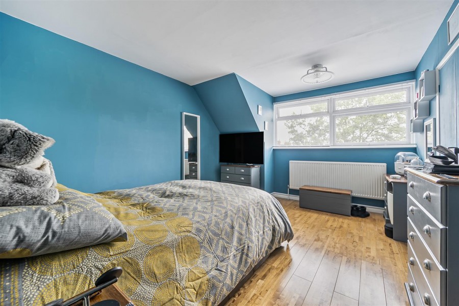 Images for Headley Close, Woodley, Reading EAID:wentworthapi BID:3