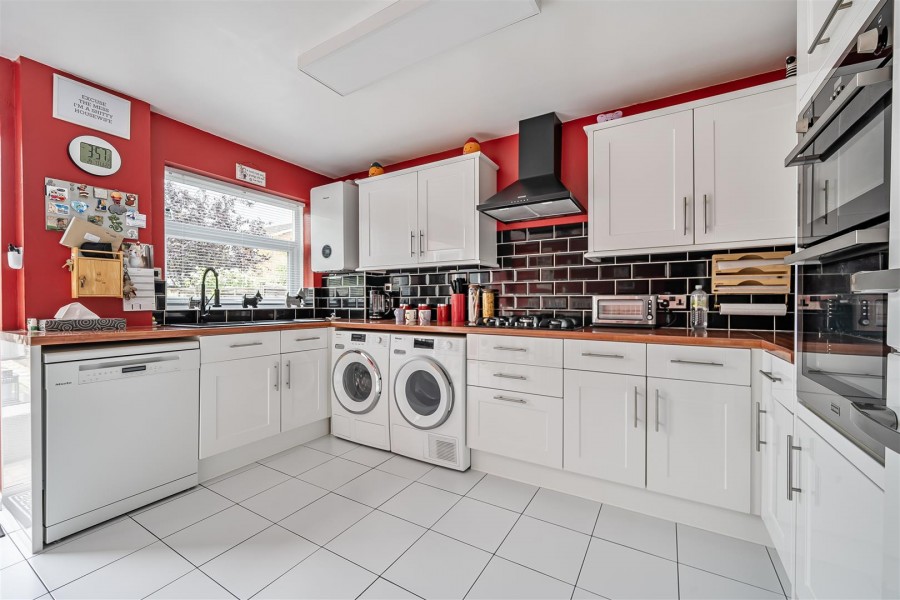 Images for Headley Close, Woodley, Reading EAID:wentworthapi BID:3