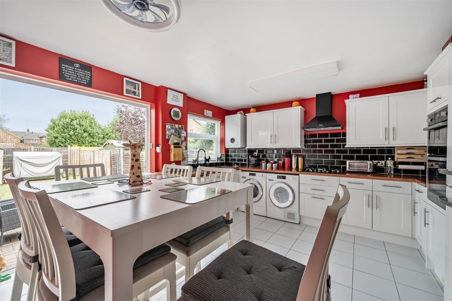Images for Headley Close, Woodley, Reading EAID:wentworthapi BID:3