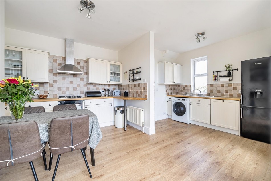 Images for Stirtingale Avenue, Bath EAID:wentworthapi BID:5