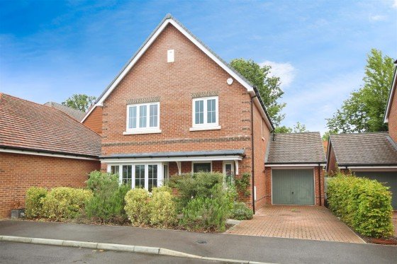 View Full Details for Lance Way, Arborfield Green, Reading, RG2 - EAID:wentworthapi, BID:3