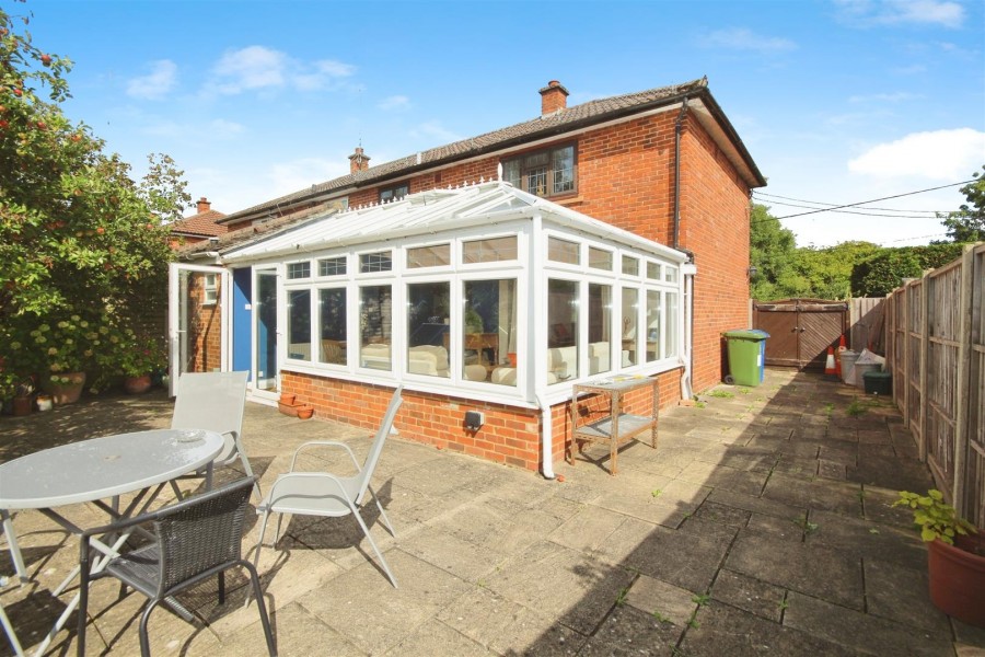 Images for Choseley Road, Knowl Hill, Reading, Berkshire, RG10 EAID:wentworthapi BID:3