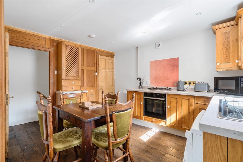 Images for Devizes Road, Box, Corsham EAID:wentworthapi BID:5
